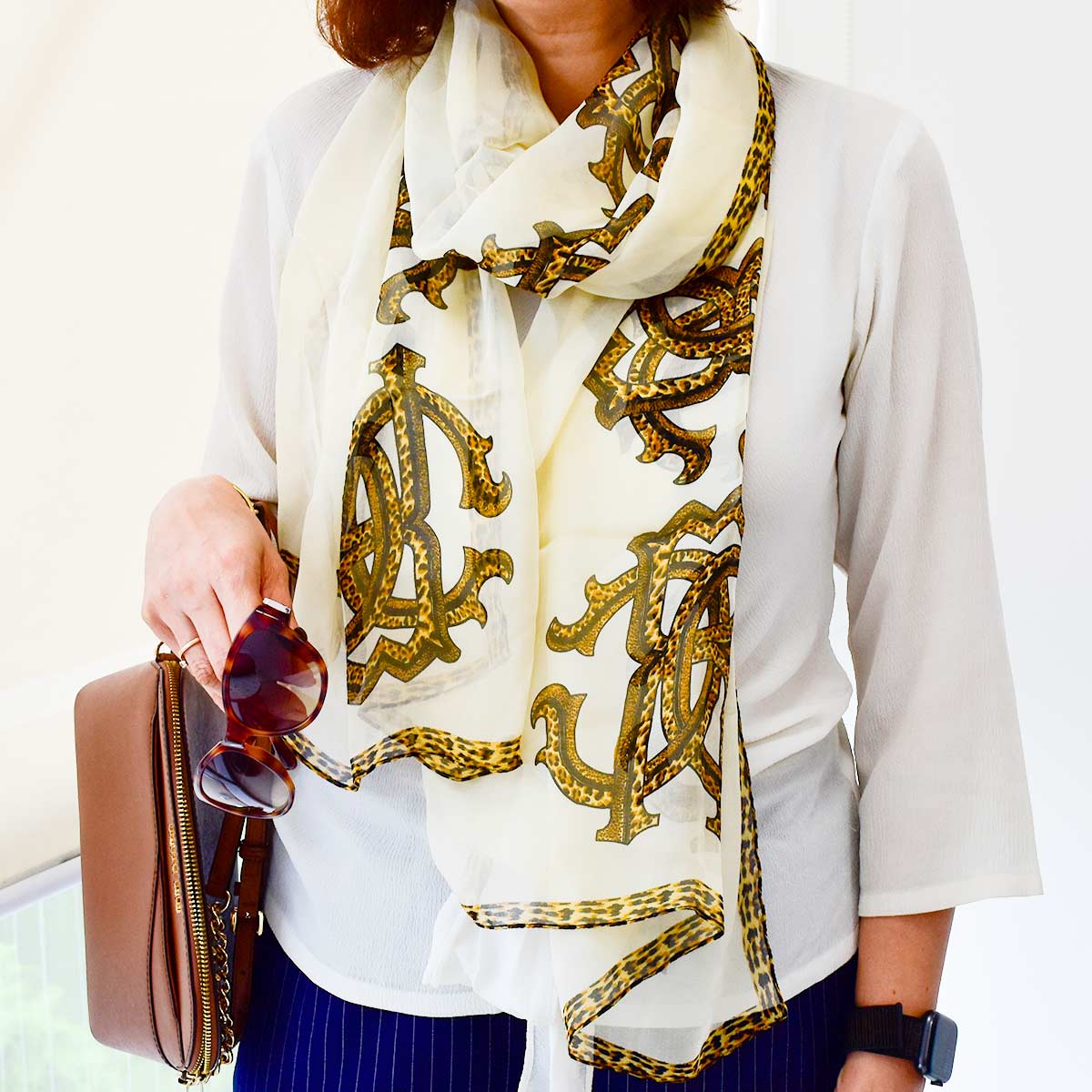 Elegant Cream & Brown Chiffon Stole – Stylish Pattern for Timeless Appeal