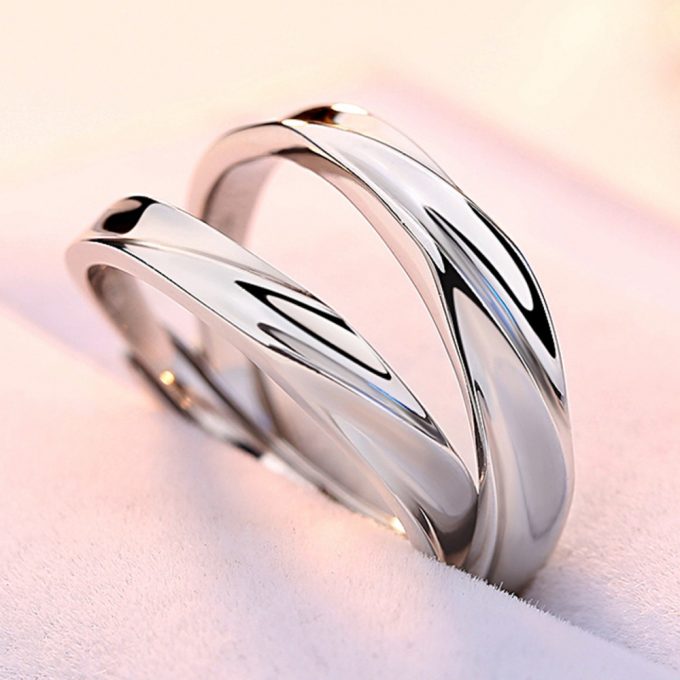 Superlative 925 Sterling Silver Couple Rings