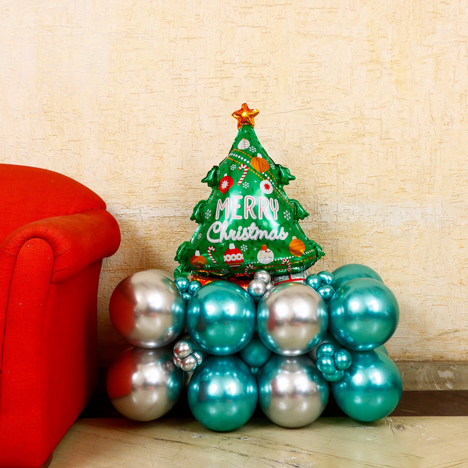 Christmas Tree Balloon Decor-5