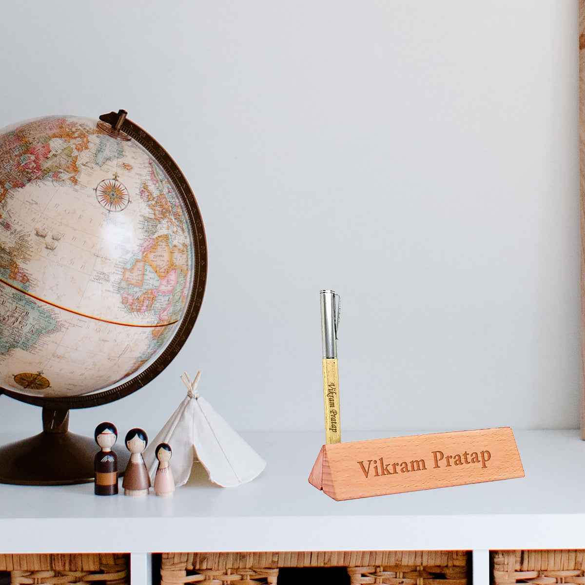 Personalized Engraved Wood Pen Holder With Customized Wooden Pen-1