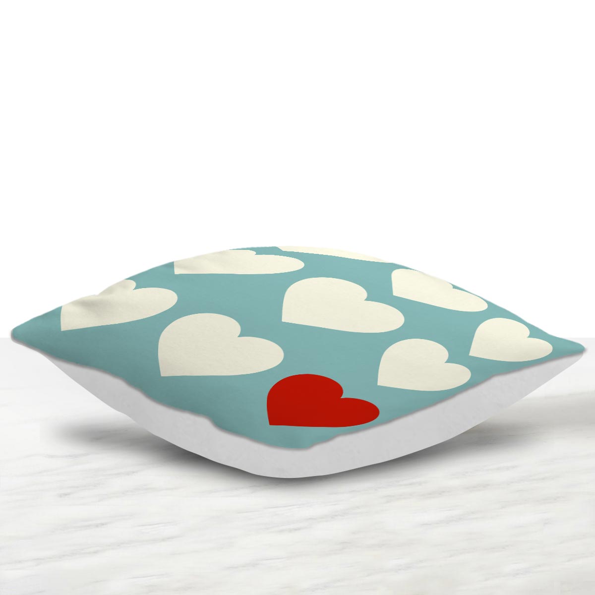 POLKA HEART CUSHION