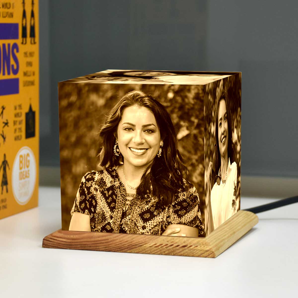 Customized Photo Cube Lamp With Wooden Base For Mother's Day