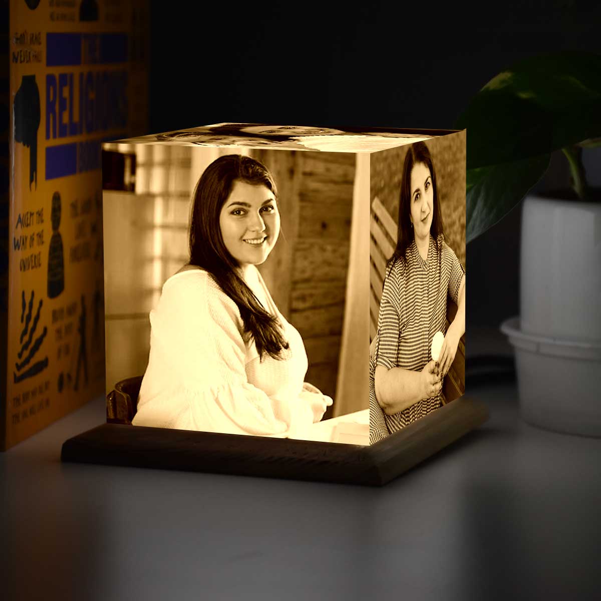 Customized Photo Cube Lamp With Wooden Base For Mother's Day