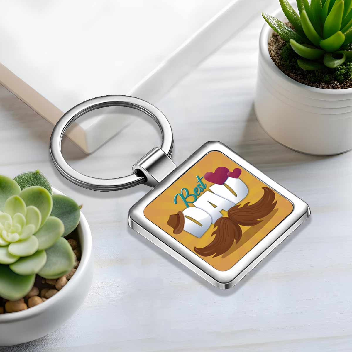 Best Daddy Metal Keychain