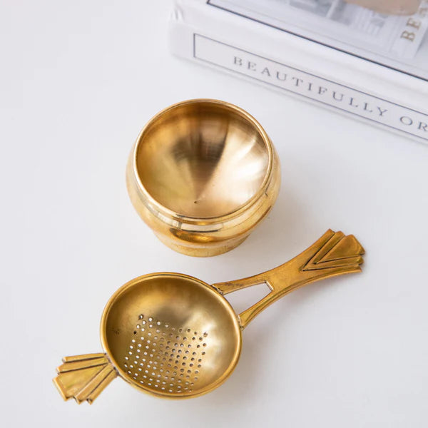 Vintage Brass Tea Strainer with long handle ( 5 cms base diameter)