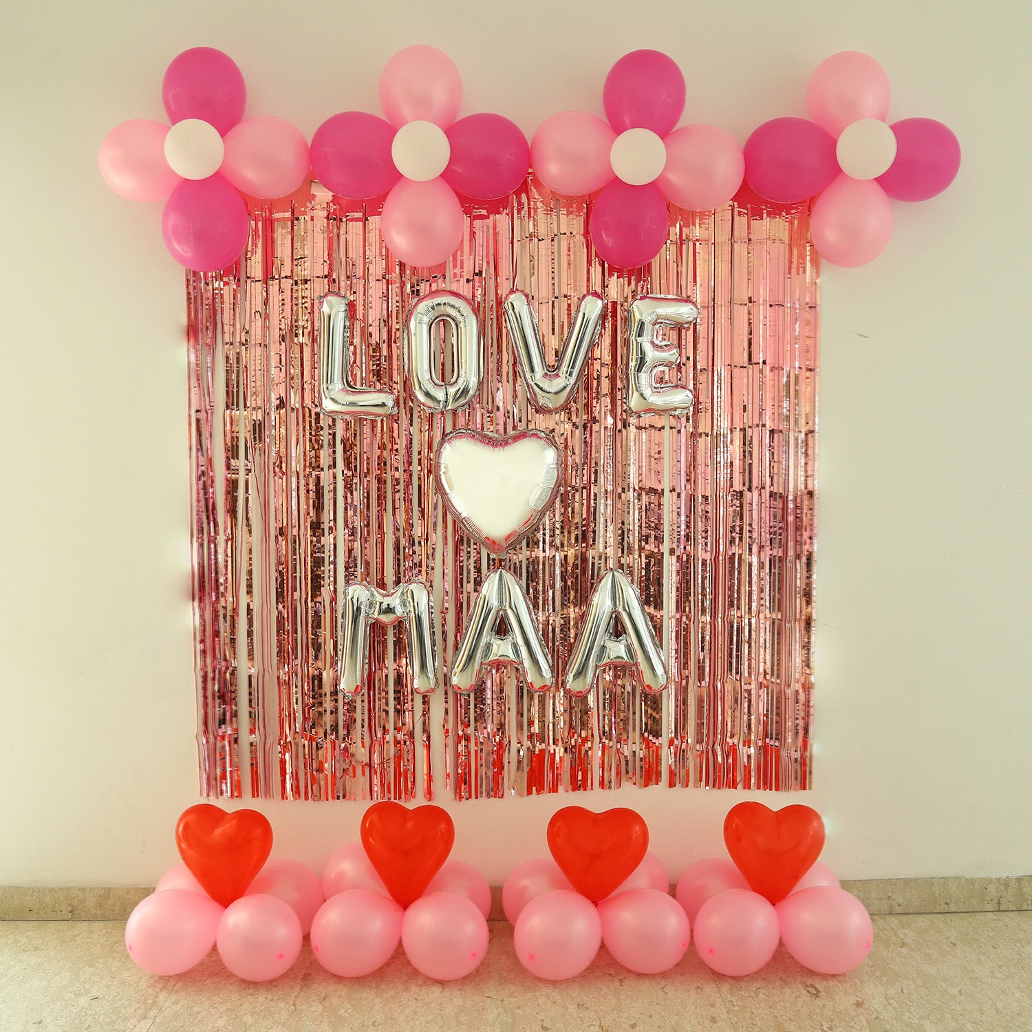 Love U Maa Balloon Décor