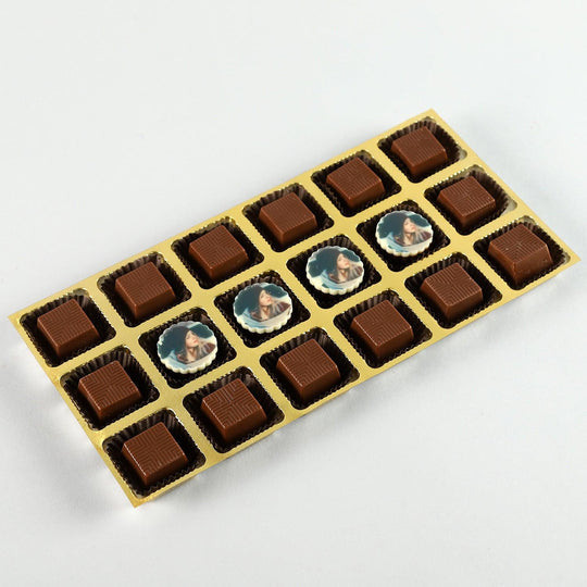 Wish Merry Christmas and New Year With Personalised Photo Chocolate-4