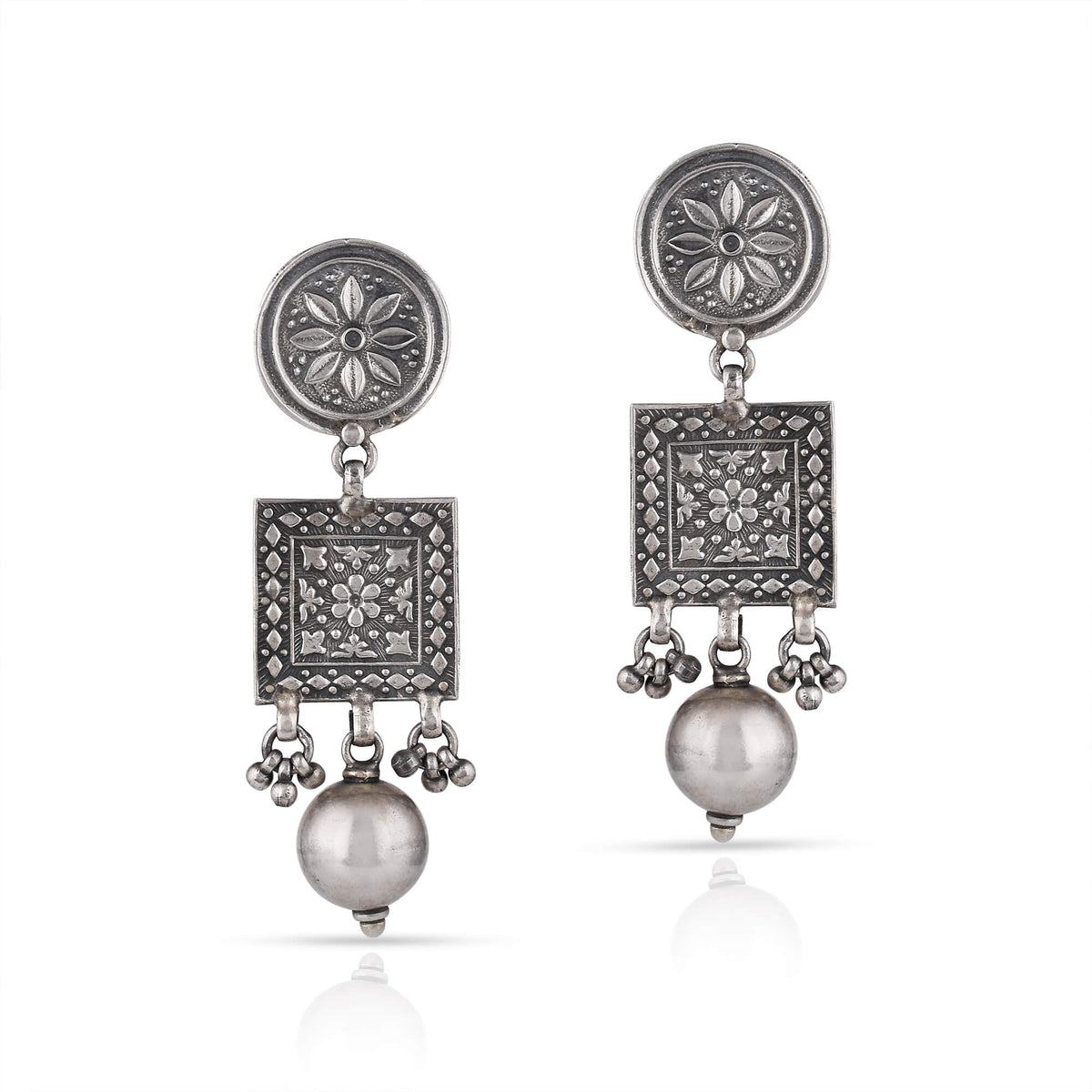 Sterling Silver Armour Design Earring-2