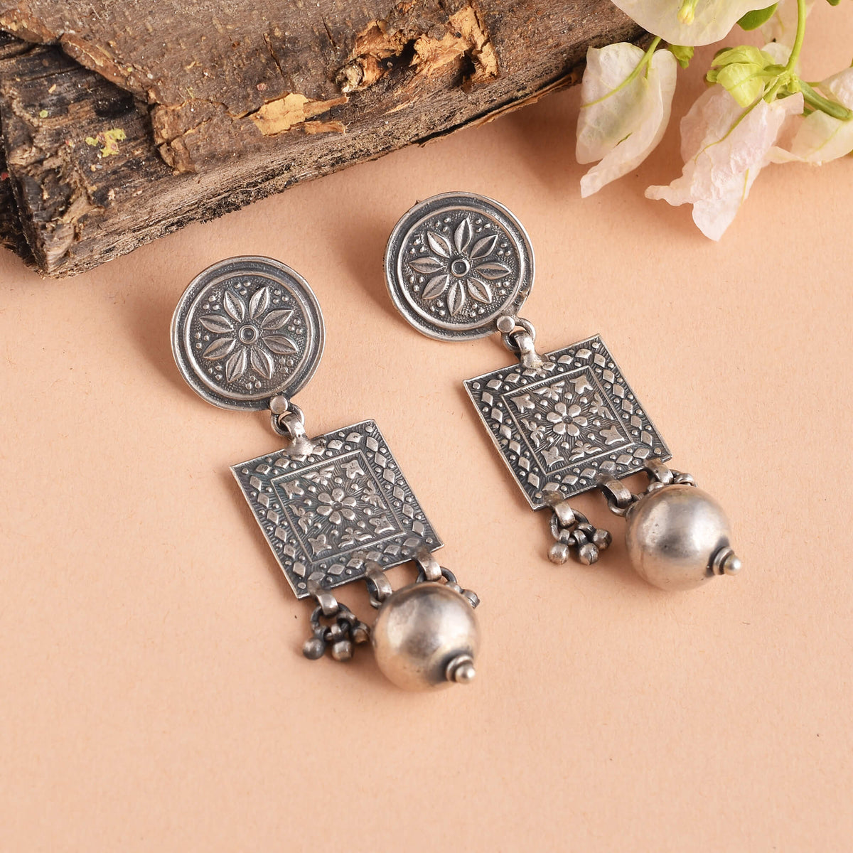 Sterling Silver Armour Design Earring-1
