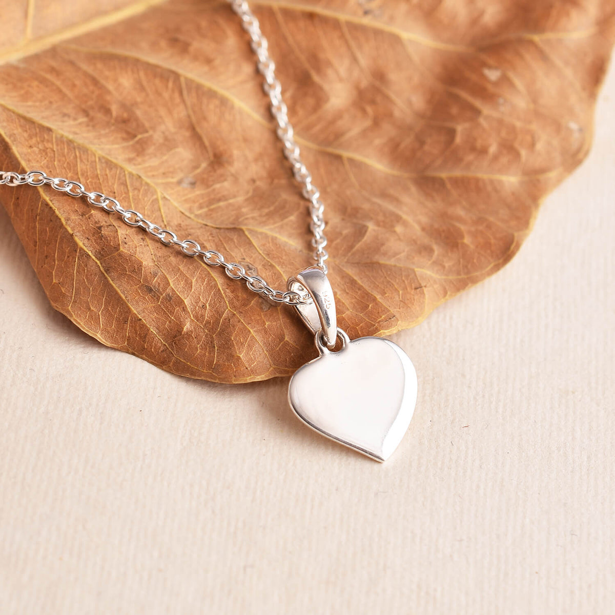 Stylized Heart Shape Minimalist Silver Pendant-1