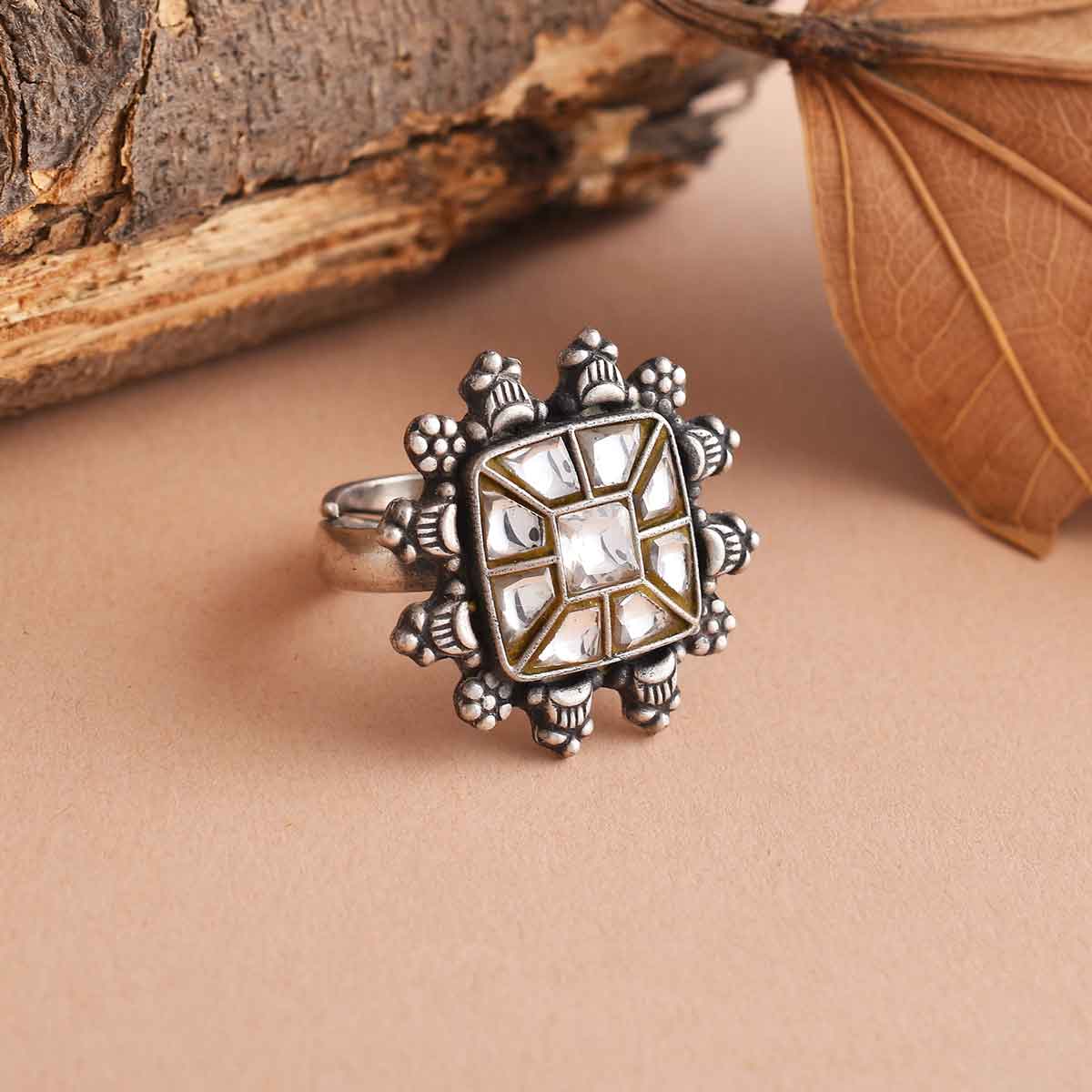 White Kundan Square Oxidised Silver Ring-1
