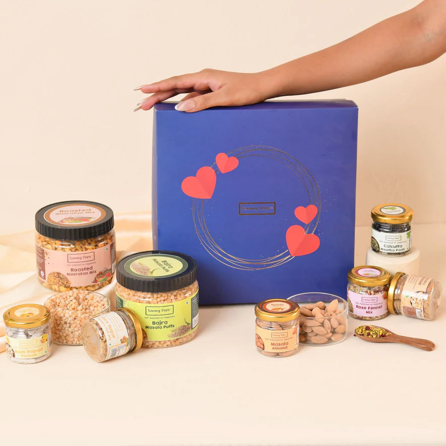 Spree Rakhi Food Box