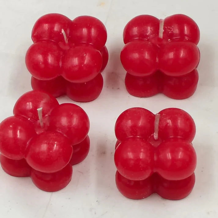 Set Of 4 Scented Small Red Cube /Bubble Candles