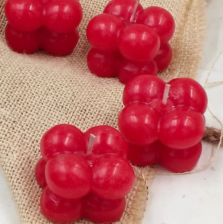 Set Of 4 Scented Small Red Cube /Bubble Candles