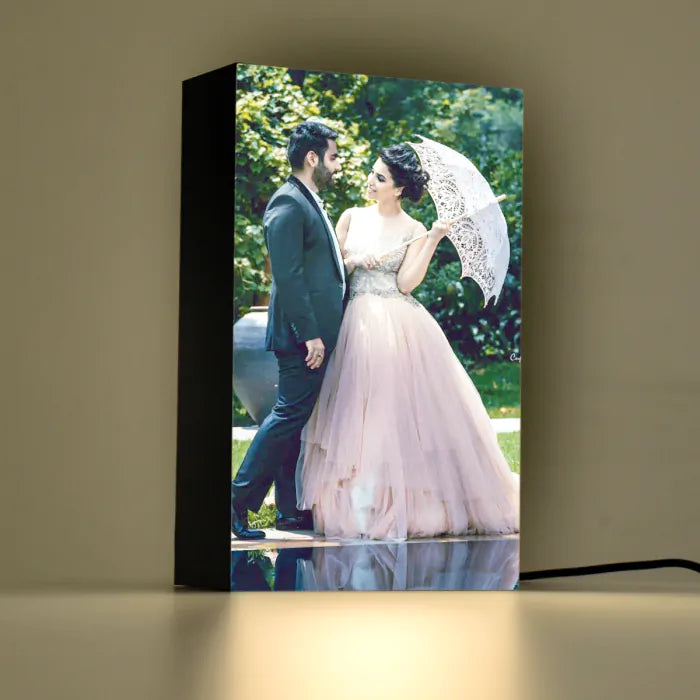 Love You To the Moon Personalised Lamp-1
