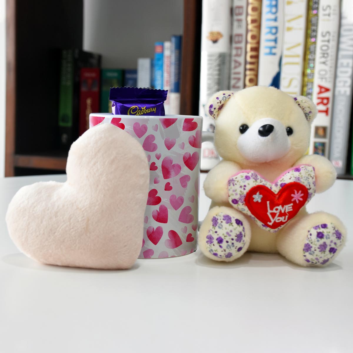 Love Special Gift Hamper for Valentine's Day-1