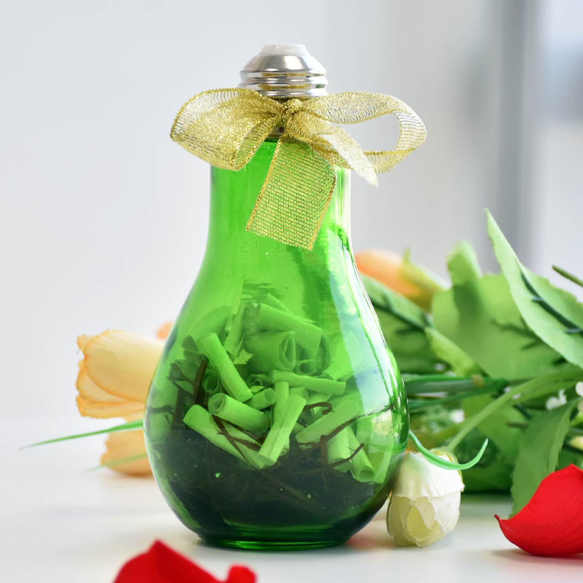 Personalised 52 Scrolls Message Bulb Jar