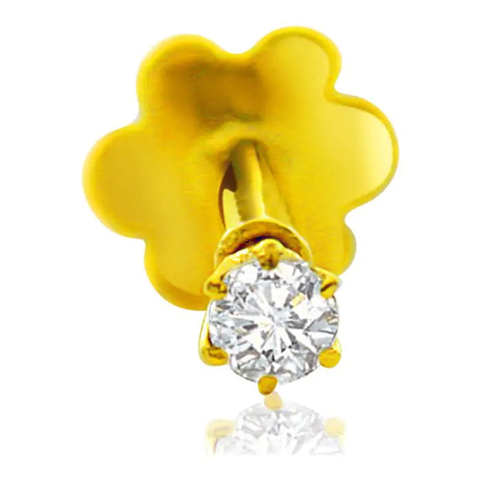 Order Surat Diamonds Sundar Naari Nosepin online at lowest prices