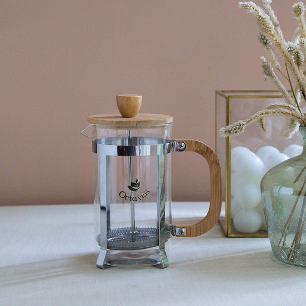 French Press Coffee and Tea Maker - 700 ML-1