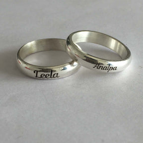 Classic Name Engraved Silver Couple Rings