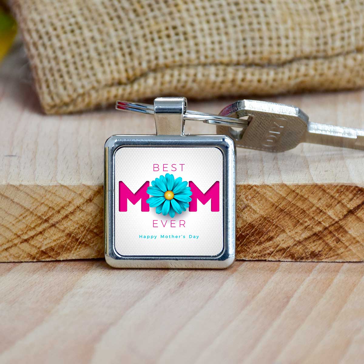 Best Mom Ever Metal Keychain Gift For Mother's Day