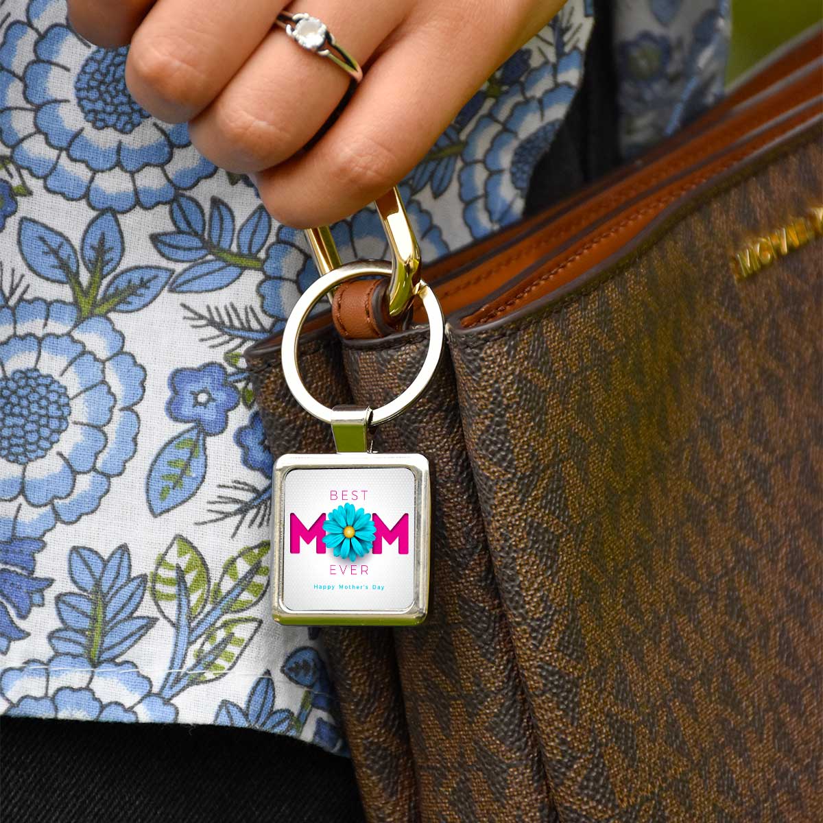 Best Mom Ever Metal Keychain Gift For Mother's Day