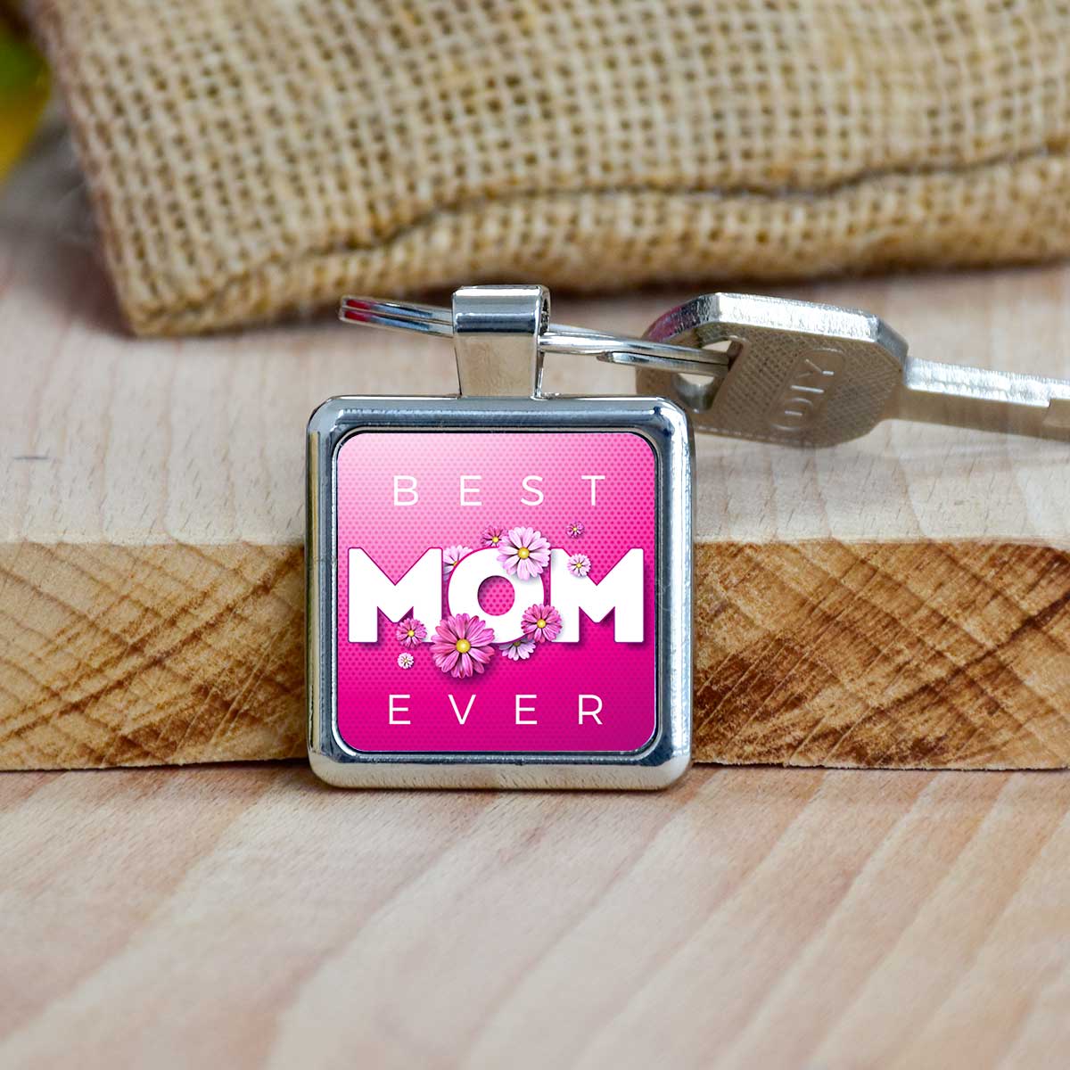 Best Mom Square Metal Keychain Gift For Mom