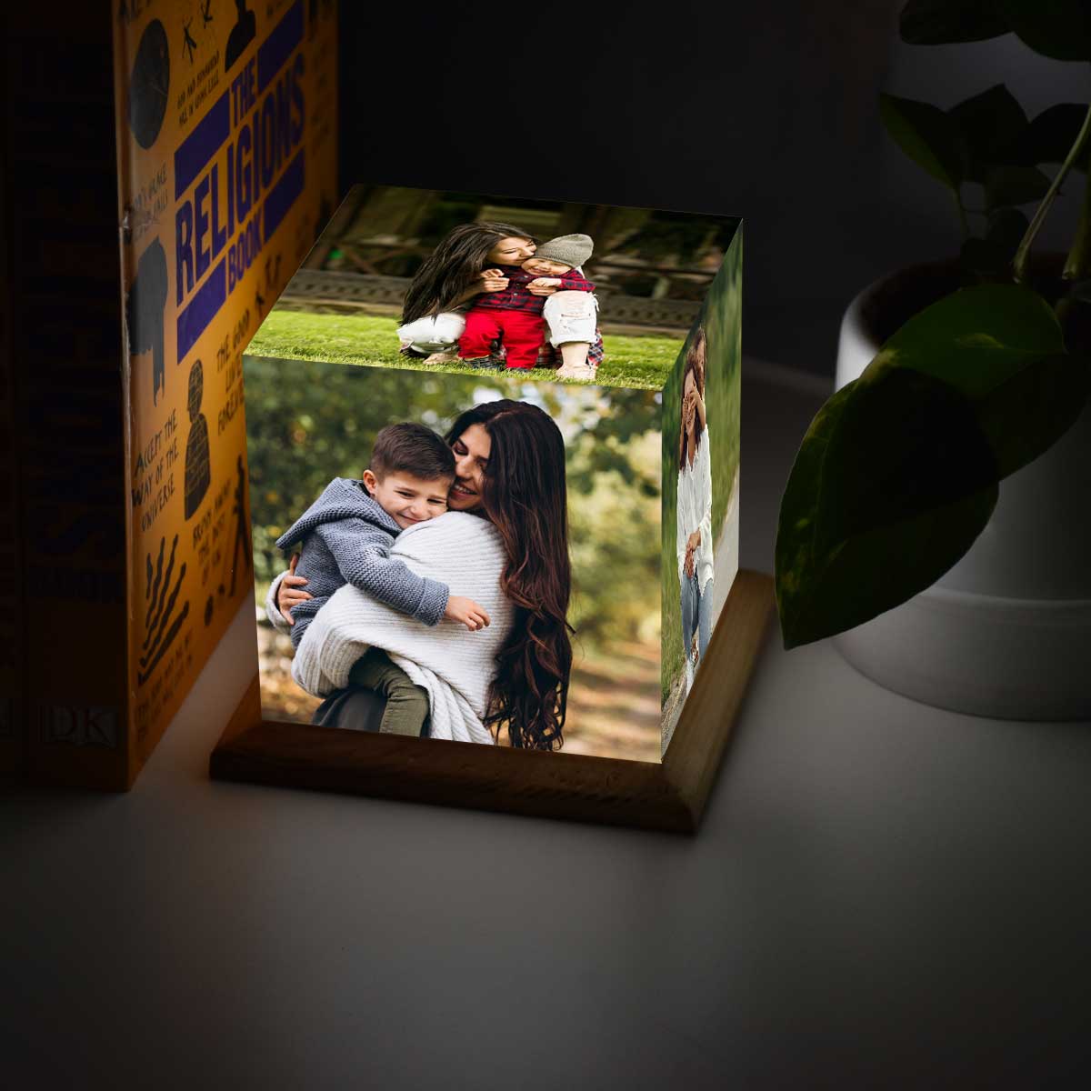 Personalized Mini Cube Photo Lamp for Mom