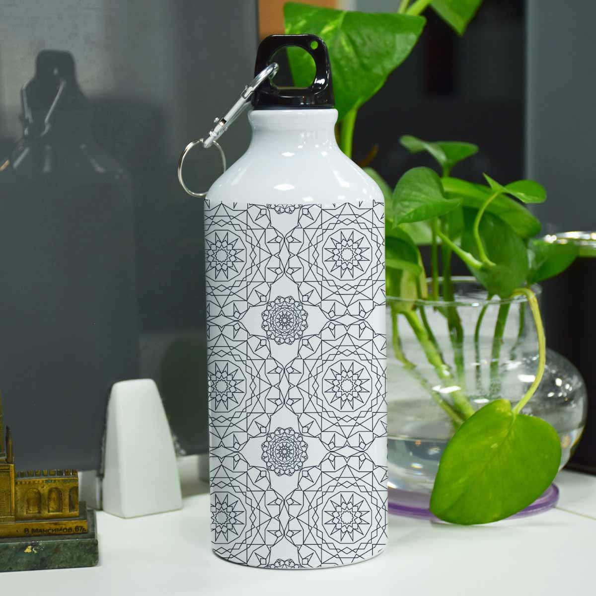 Mandala Art Sipper Bottle