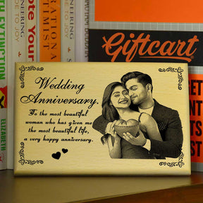 Customized Wedding Anniversary Engraved Wooden Photo Frame for Married Couple