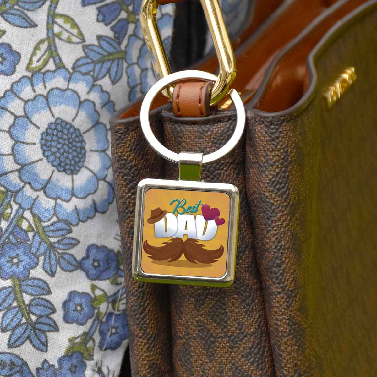 Best Daddy Metal Keychain