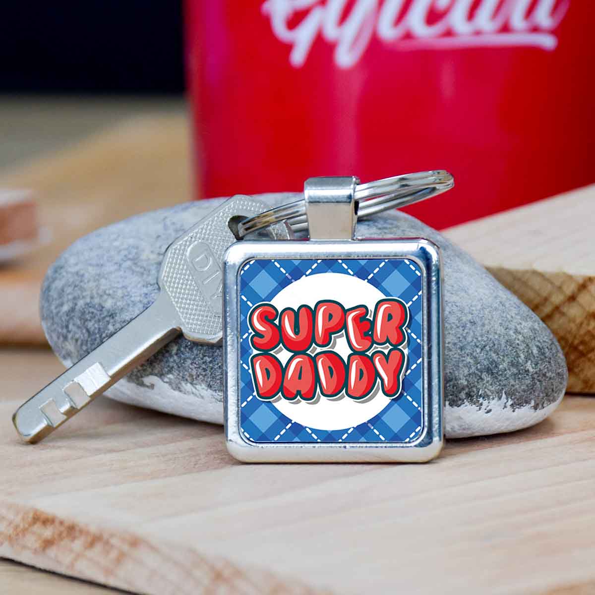 Super Daddy Metal Keychain Gift for Dad