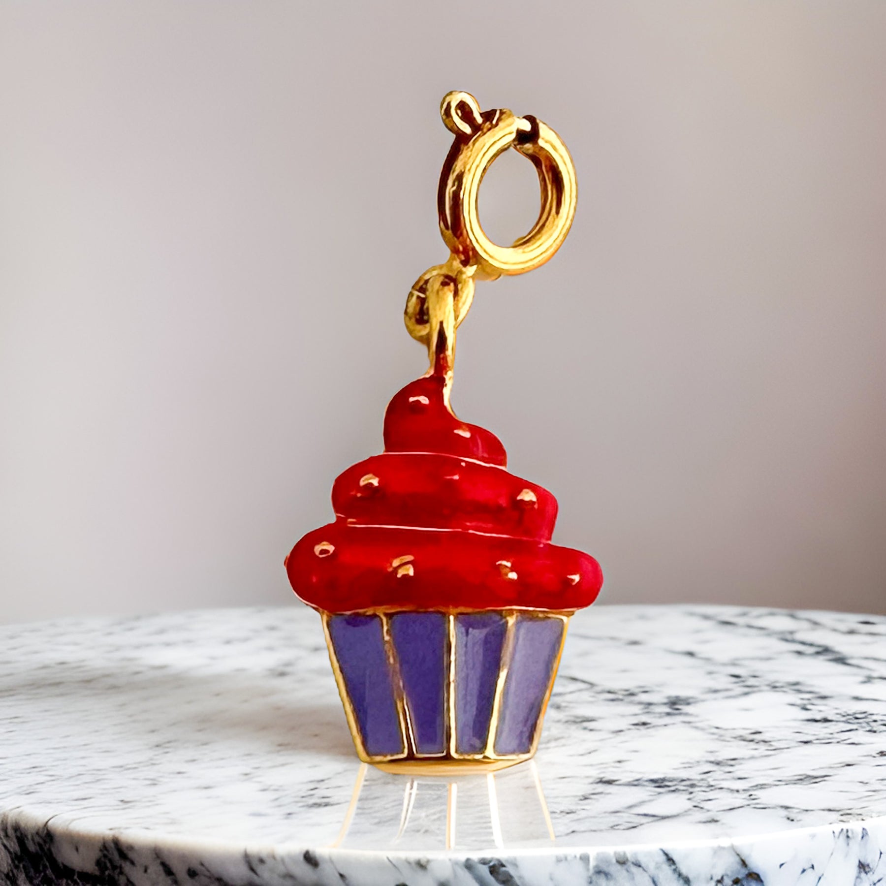 Cupcake detachable Charm