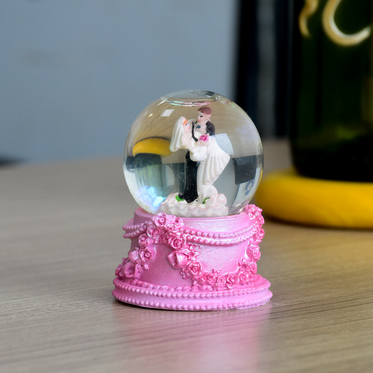 Romantic Couple Snow Globe