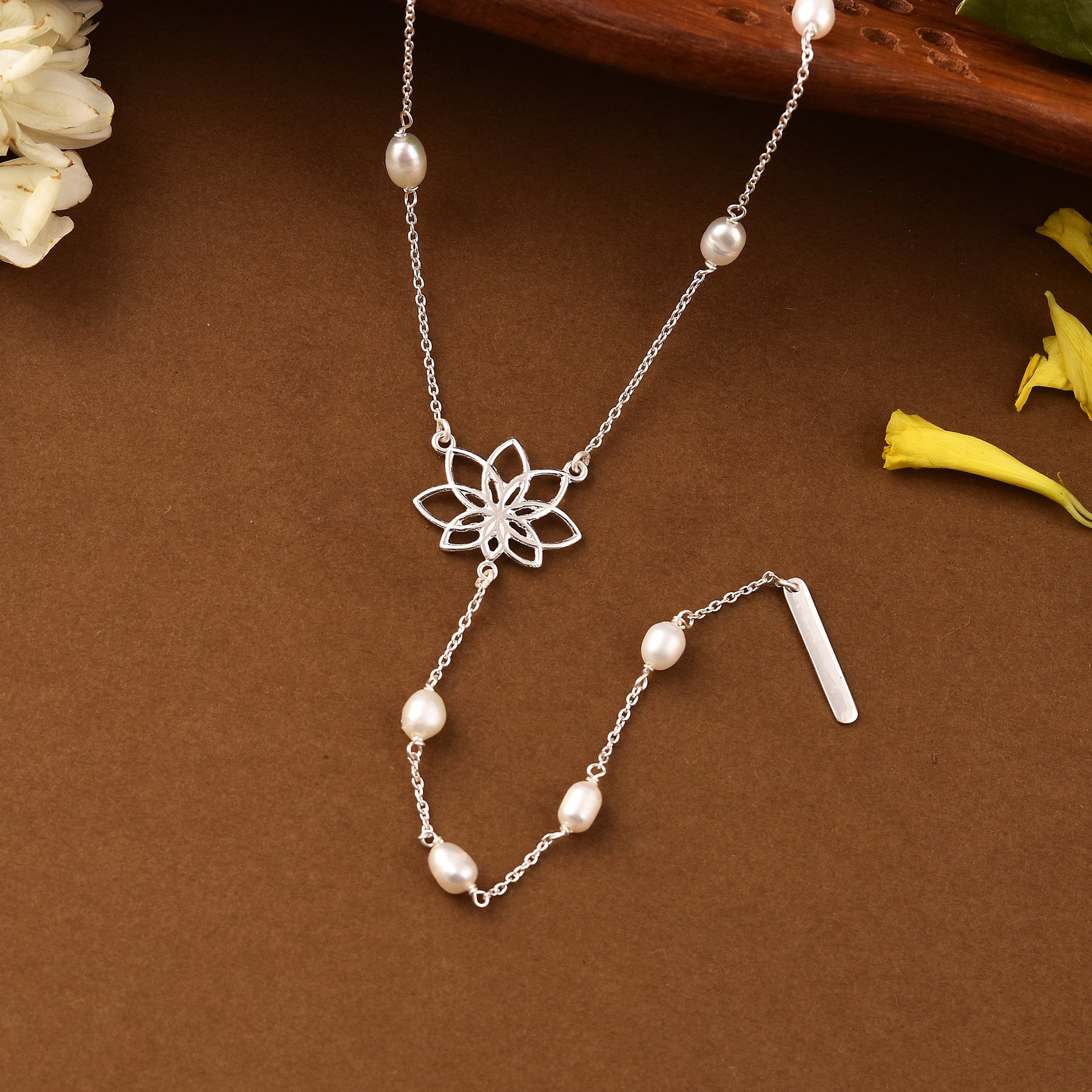 925 Sterling Silver Graceful Lotus Pearl Necklace Gift for Her