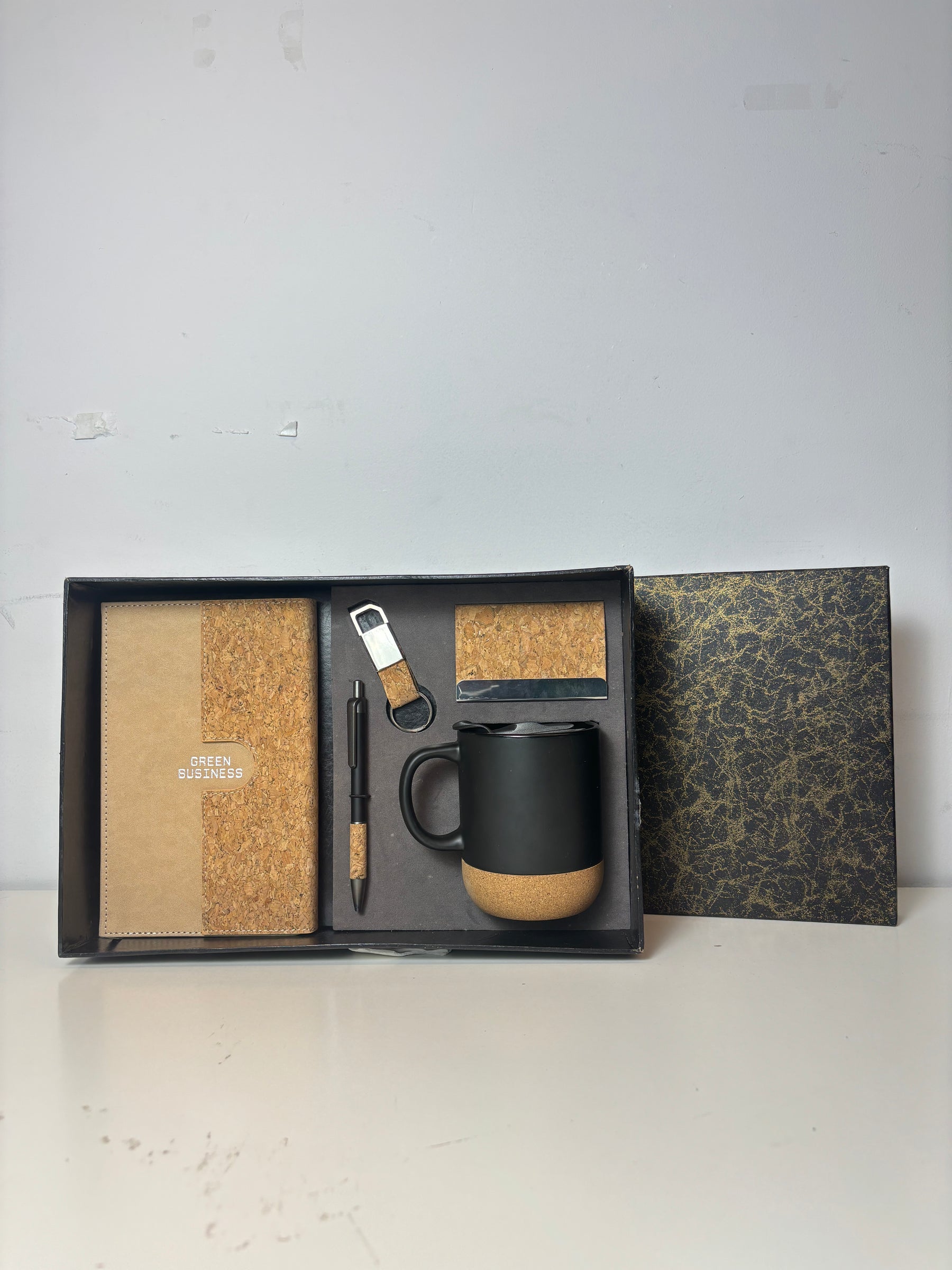 5 in 1 Cork Emplyees Kit