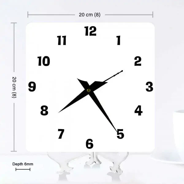 Personalised Cute Couple Clock