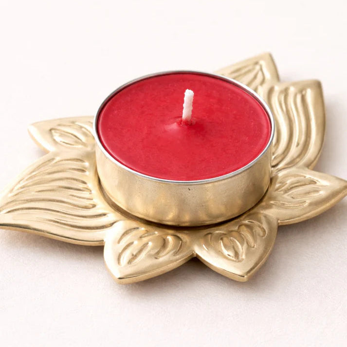 Set of 4 Metallic  Lotus Shape T lite Holders /Plates