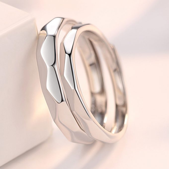 Exquisite Couple Name Rings in Sterling Silver