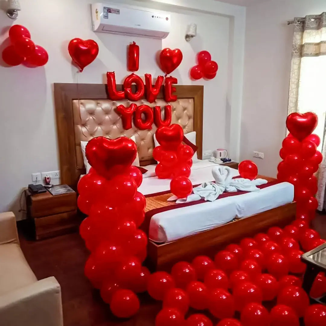 Romantic Staycation (Delhi/NCR only)