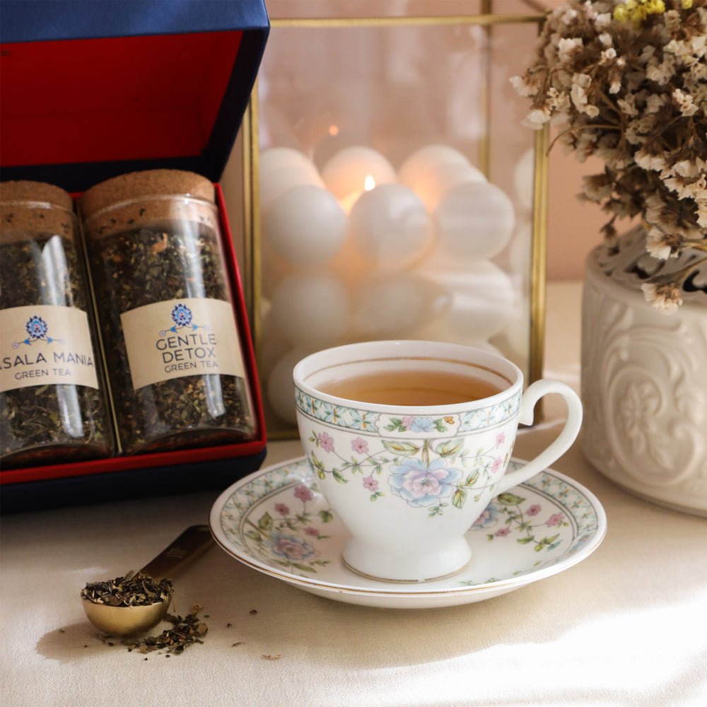 Tea Time Treasure-Spiced Up Infusions (4 Assorted Loose Leaf Black & Green Teas)