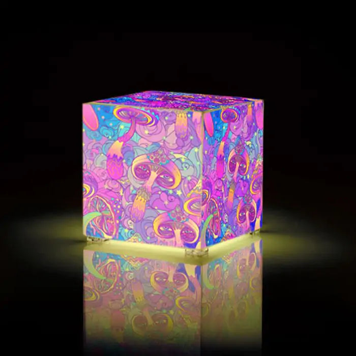 Psychedelic Cube Lamp